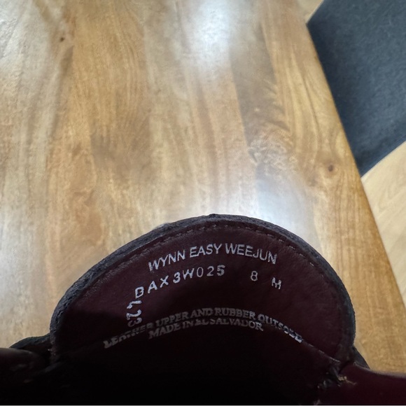 G.H. Bass & Co. Wynn Burgundy Loafers - Picture 10 of 10